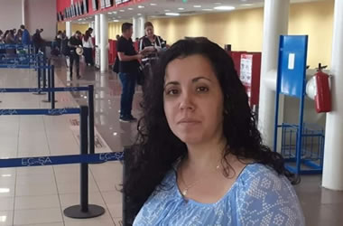 Camila Acosta en el aeropuerto José Martí de La Habana, Cuba Camila Acosta en el aeropuerto José Martí de La Habana, Cuba