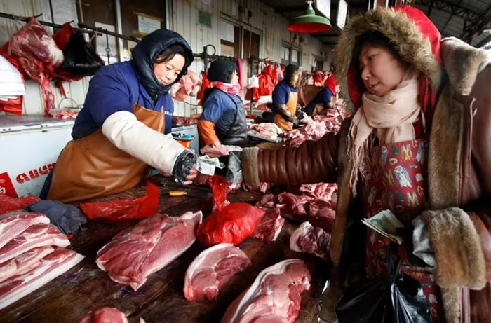 Frenazo económico en China: ¿inquietud en América Latina?