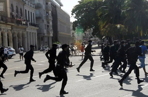 Cuba, la represión que no cesa y la necesaria solidaridad con su pueblo