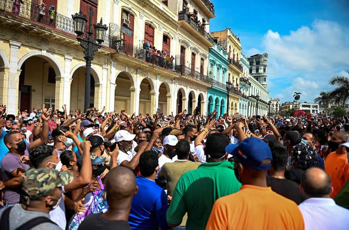 La deuda de la izquierda ante la represión en Cuba