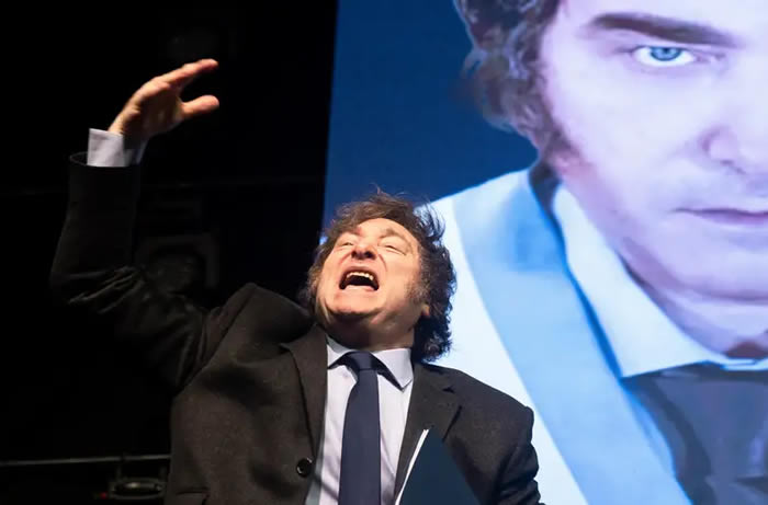 Argentina: transparencia informativa y los perros de Milei